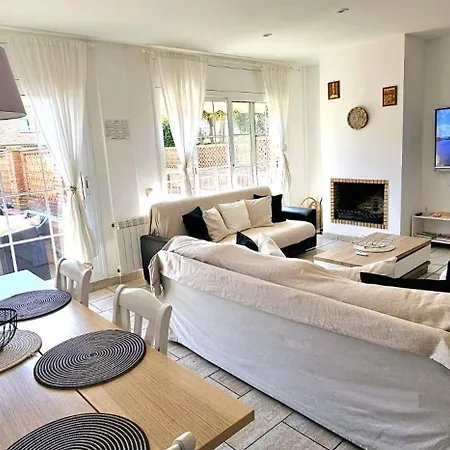 Casa Con Piscina En Costa Barcelona * Sant Vicenc de Montalt